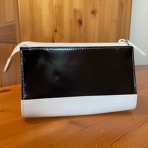 Lands’ End Mini Clutch